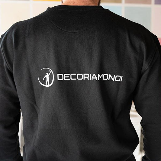 Felpa Decoriamonoi | abbigliamento brandizzato | decorazione di interni